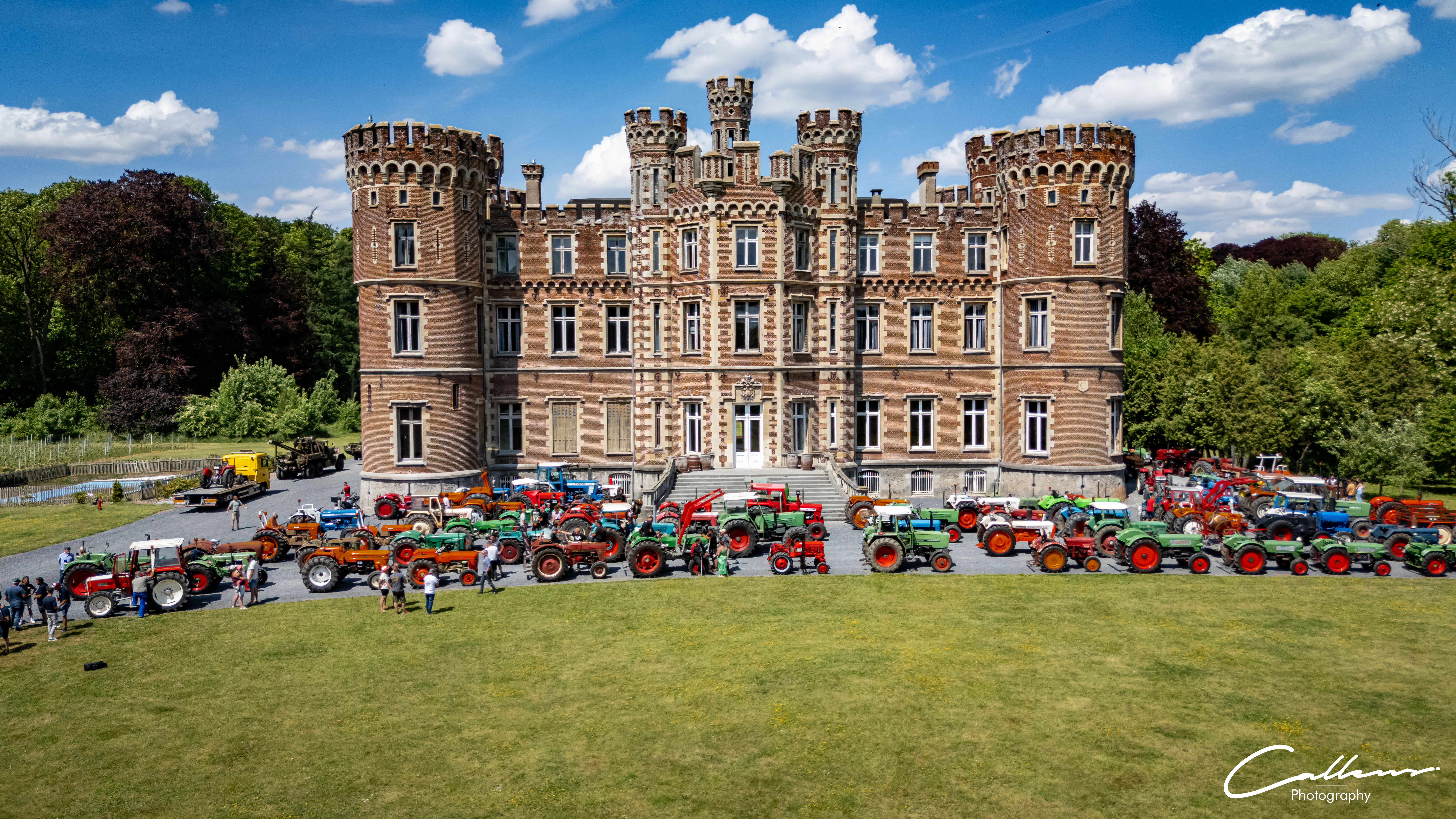 Les vieux tracteurs de Moulbaix